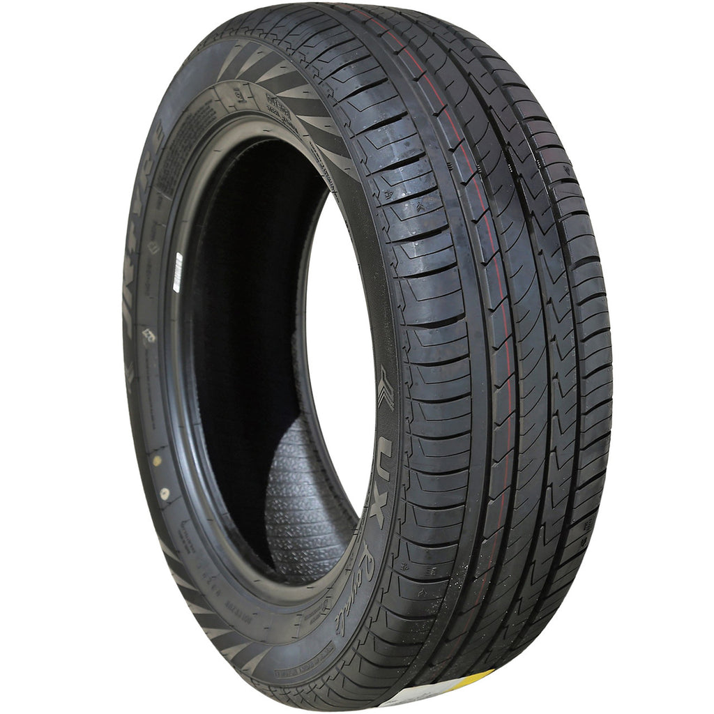 215/60R17 JK TYRE UX ROYALE 96H